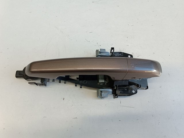 Ручка двери передней наружная LR061201 LAND ROVER