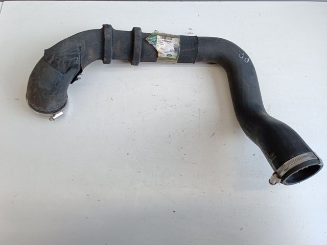Шланг интеркуллера LR066436 LAND ROVER
