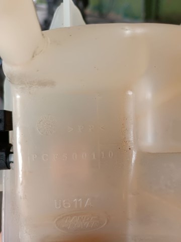  Расширительный бачок PCF500110 LAND ROVER