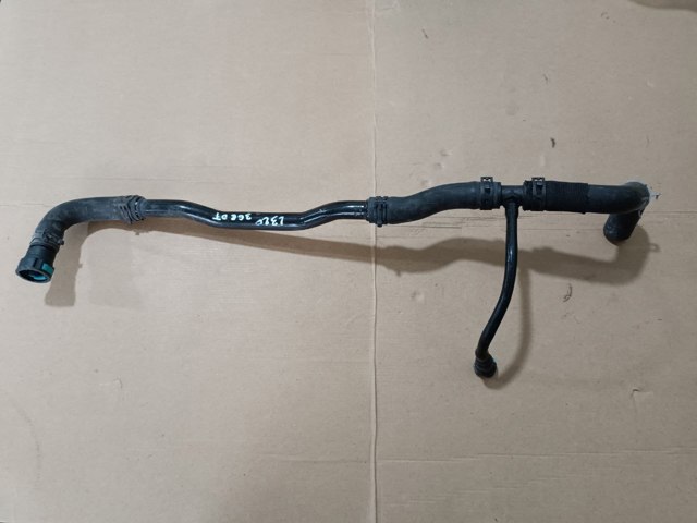 Патрубок системы охлаждения PIH500170 LAND ROVER