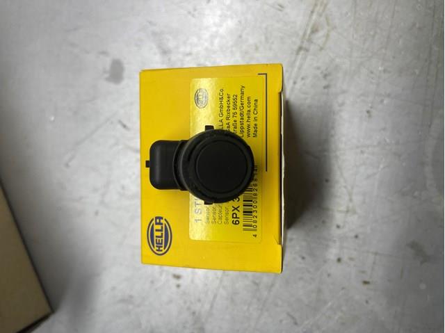 6PX358141781 HELLA Датчик сигнализации парковки (парктроник) передний/задний боковой купить в Николаев