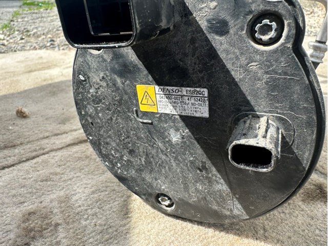 TOYOTA 8837047090 Компрессор кондиционера в наличии Кривой Рог