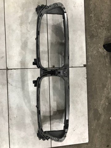 Воздуховод радиатора верхний 51748069817 BMW