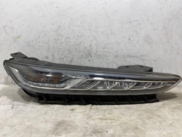 Ходовые огни, правый 92208J9000 HYUNDAI