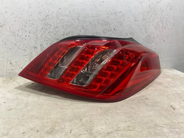 Задний правый стоп 9686293680 PEUGEOT