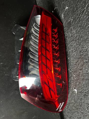 Задний правый внешний фонарь A2139065209 MERCEDES
