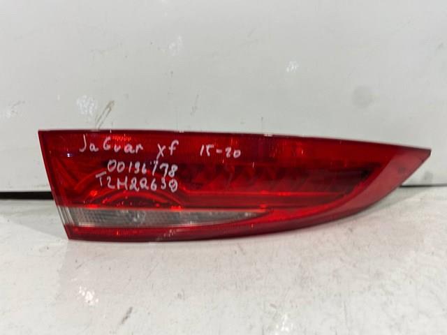 Задний левый внешний фонарь T2H22639 JAGUAR