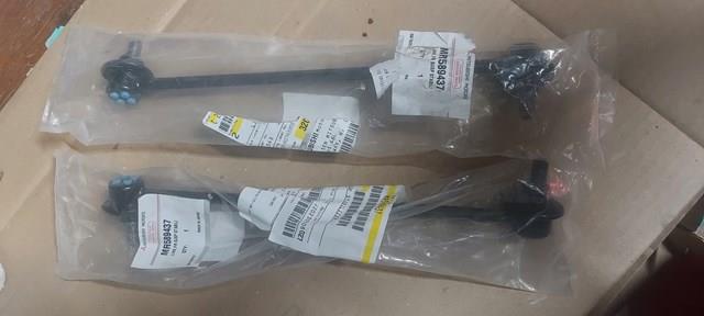MITSUBISHI MR589437 Стойка стабилизатора переднего в наличии Киев