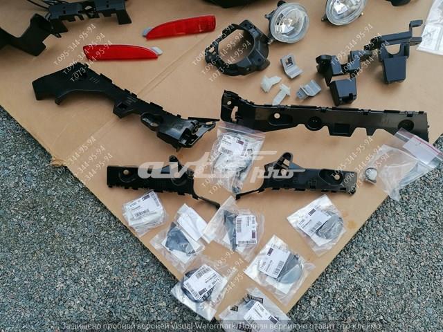 Правое крепление переднего бампера BHN1500T1F MAZDA
