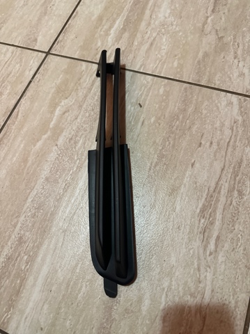 51118209925 BMW Решетка бампера переднего левая купить в Днепр