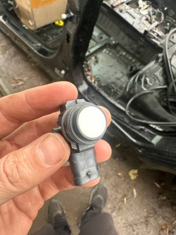 BMW 66209261587 Датчик сигнализации парковки (парктроник) передний/задний центральный в наличии Украина