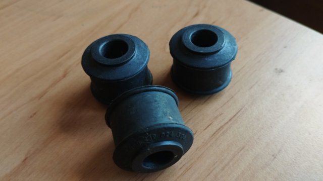 BC0102 Втулка (сайлентблок) рулевой тяги купить Павлоград