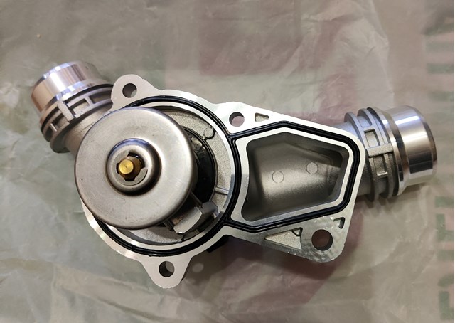 11531437040 BMW Термостат купить в Киев