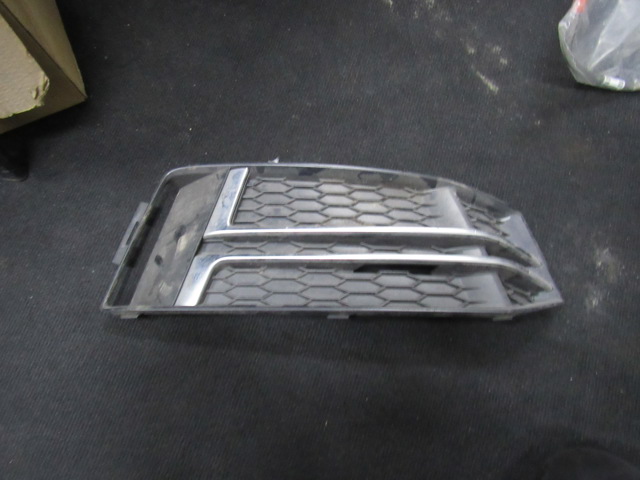 VAG 8W0807682F в наличии Чернигов