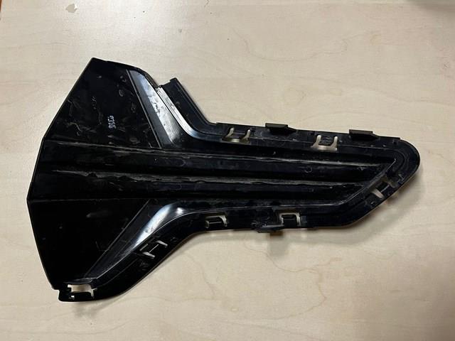 51117464275 BMW Решетка бампера переднего левая купить в Львов