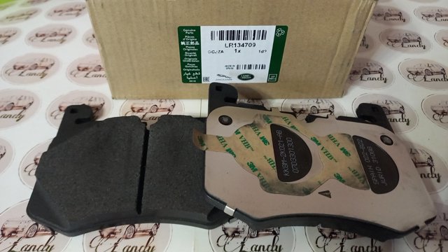 Тормозные колодки LR119717 LAND ROVER