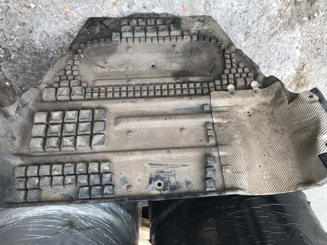 Защита поддона двигателя A6395200823 MERCEDES