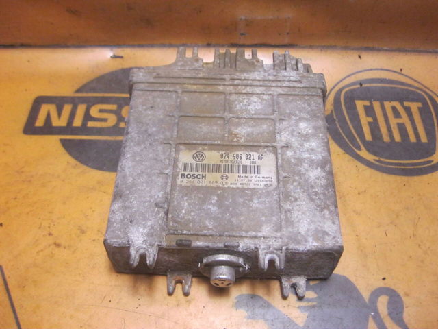 Б/у электронный блок управления двигателем volkswagen  lt  2.5tdi transporter t4 (1996-2006) код: 34992 074906021AP