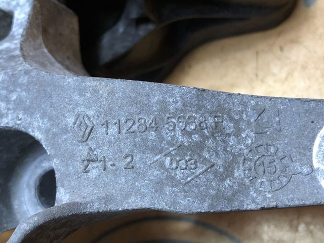 113756731R RENAULT Правая подушка двигателя купить в Черновцы