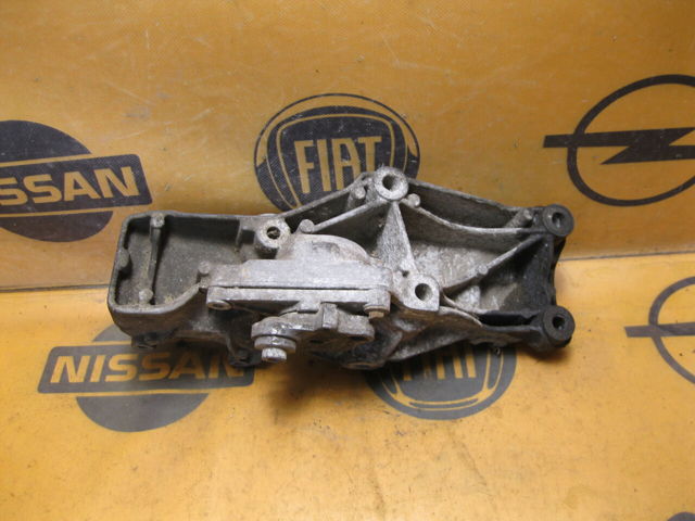117109477R RENAULT купить в Киев