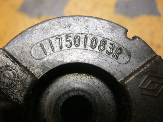 Роликовий модуль натяжителя ремня 117501083R RENAULT