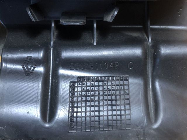 RENAULT 140032069R Впускной коллектор в наличии Тернополь