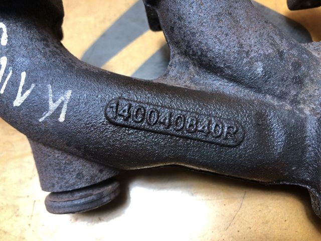 140042975R RENAULT Выпускной коллектор купить в Киев
