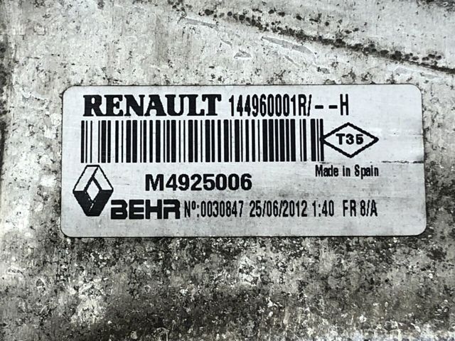 RENAULT 144960001R Радиатор интеркуллера в наличии Киев