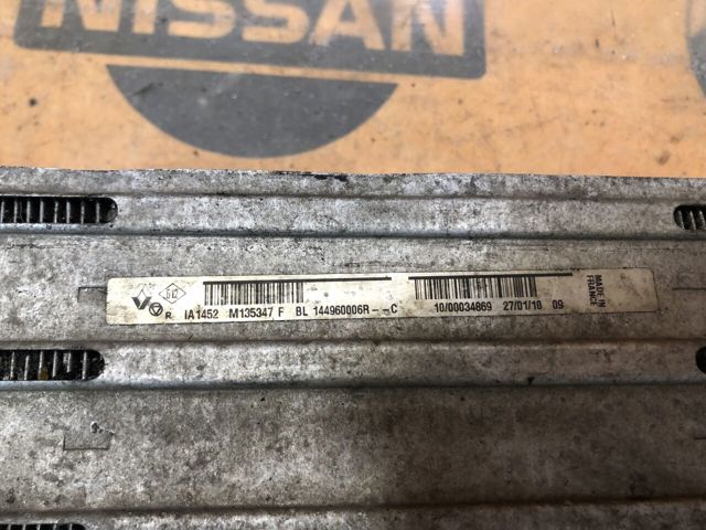 Охладитель наддувочного воздуха 144960006R RENAULT