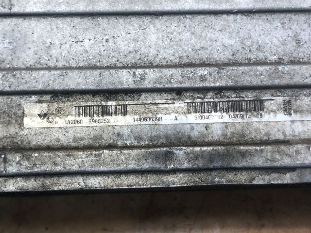RENAULT 144963639R Радиатор интеркуллера в наличии Николаев