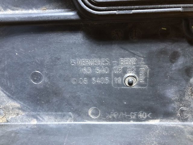MERCEDES A1635400382 Крышка блока предохранителей в наличии Украина