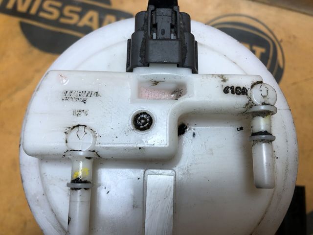 Топливный насос 17040AY600 NISSAN