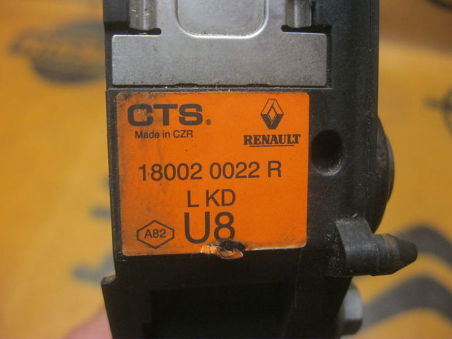 180020022R RENAULT Педаль газа купить в Киев