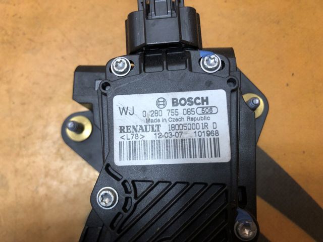 Педали газа 180050001R RENAULT