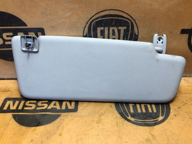 VAG 1T0857551H Козырек солнцезащитный в наличии Чернигов