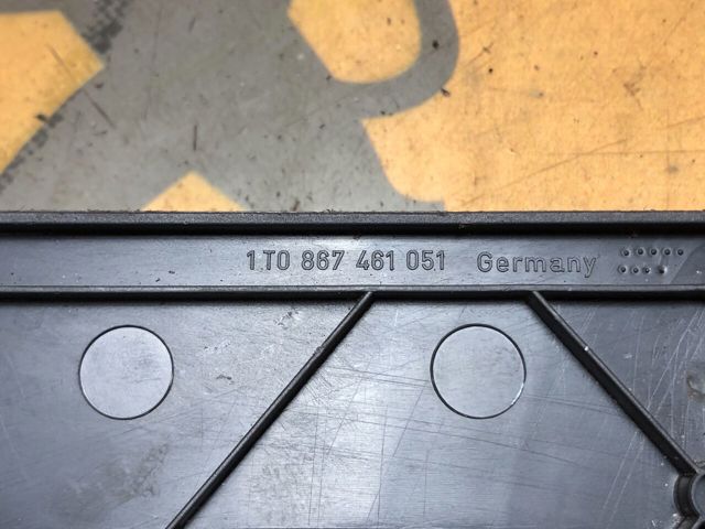 1T0867461051 VAG купить в Винница