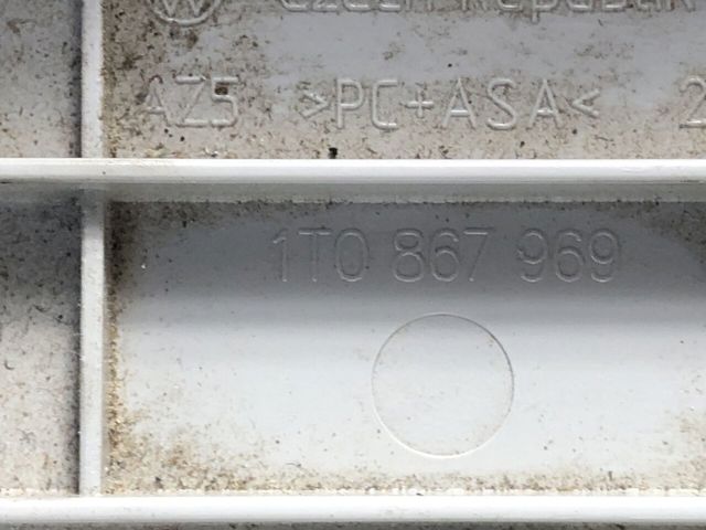 1T0868403 VAG купить в Ужгород