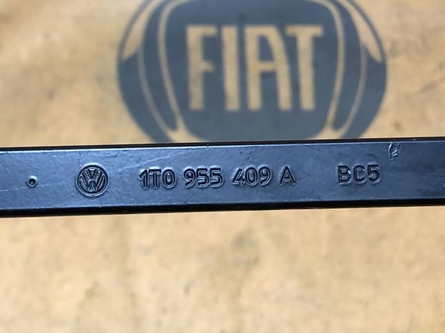 VAG 1T0955409A Поводок стеклоочистителя в наличии Винница