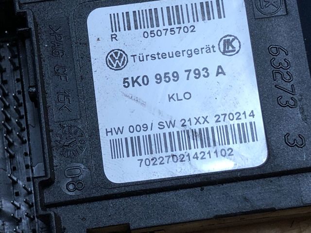 1T0959701AA VAG купить в Николаев