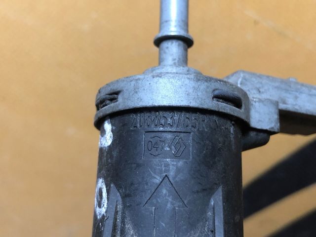 208853765R RENAULT Клапан адсорбера купить в Днепр