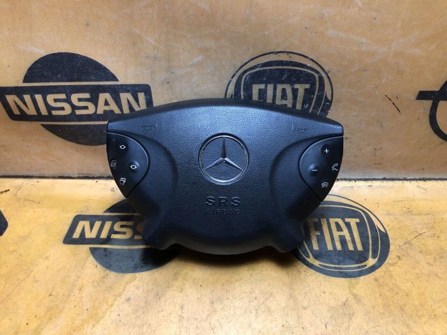 MERCEDES 2118600202 Подушка безопасности водителя в наличии Ирпень