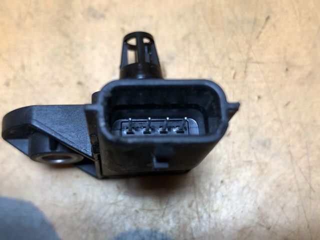 RENAULT 223657458R Датчик давления наддува в наличии Киев