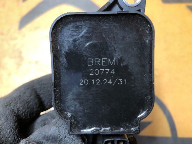 Катушка зажигания 224337085R RENAULT
