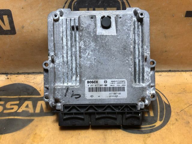 Модуль управления двигателем 237100718R RENAULT