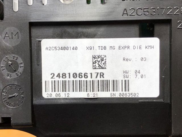 248106617R RENAULT Приборная доска (щиток приборов) купить в Черновцы