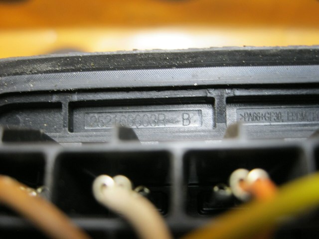 252160003R RENAULT Датчик закрывания дверей (концевой выключатель), сдвижной двери, на кузове купить в Украина
