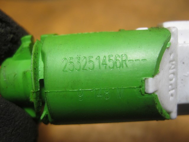 RENAULT 253251456R Датчик включения сцепления  в наличии Харьков