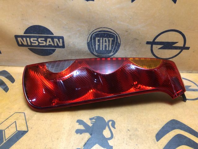 Правый стоп 265549U00A NISSAN
