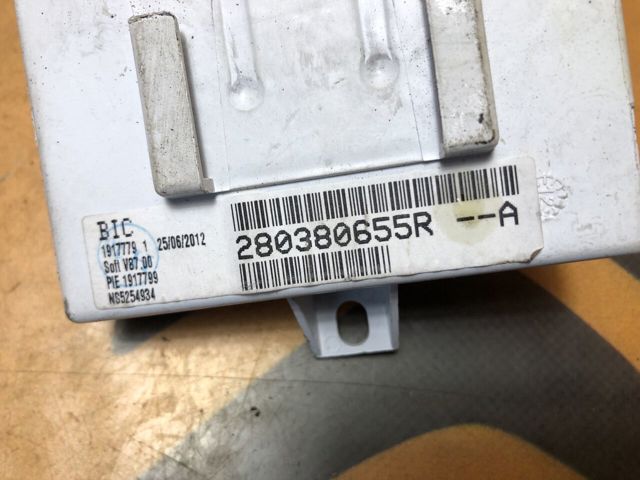 Блок управления навигацией 280380655R RENAULT