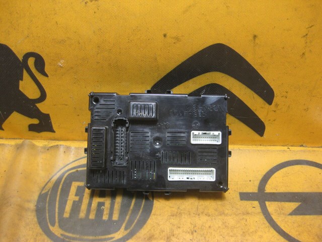 Блок комфорта 284B29U00A NISSAN